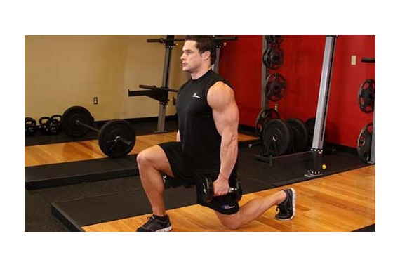 Выпады с гантелями (видео)